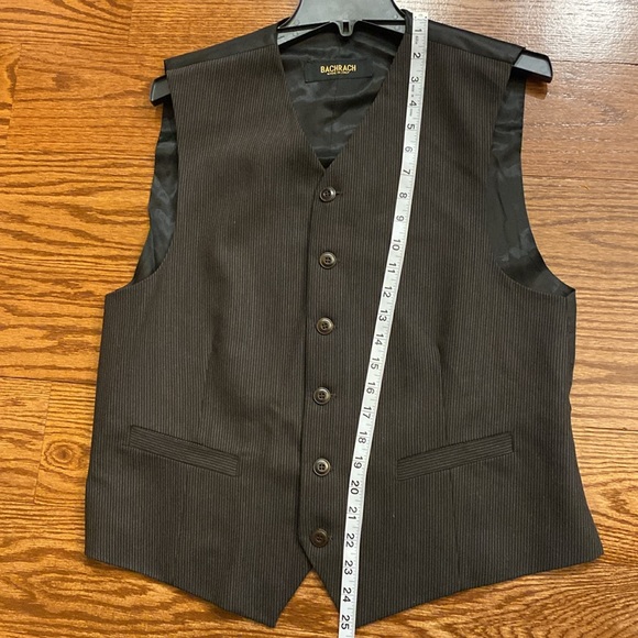 Backrach 3 piece pin striped 3 button wool suit made in Italy size 38R / 31W - Picture 9 of 17